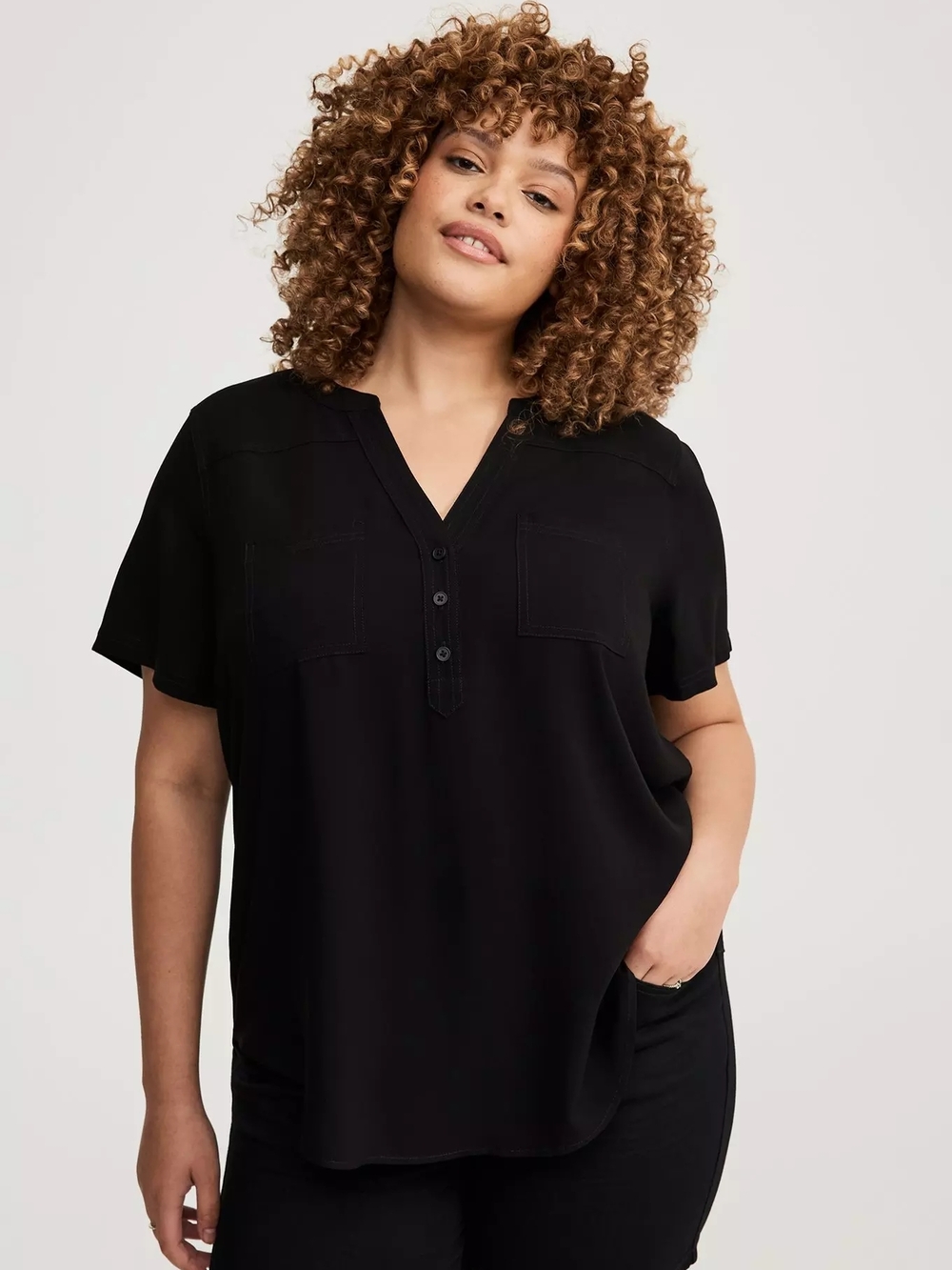 NWT Torrid Black Harper Button-Front Short Sleeve Top Size 3 Plus
